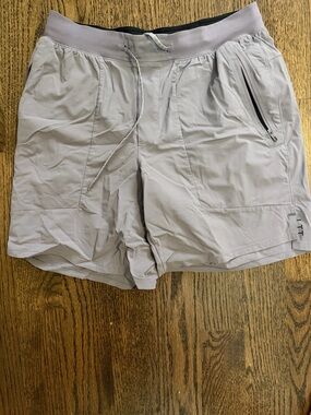 lululemon lilac license to train 7’  Men's Athletic Shorts with Zip Pocket